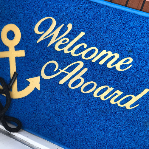 8 Ways To Live Your Best Life On the Boat!