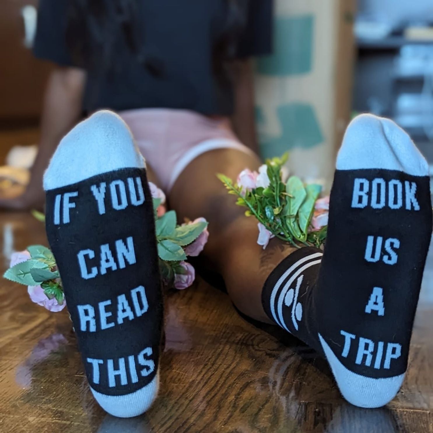 BOOK'D TRIPS - Socks